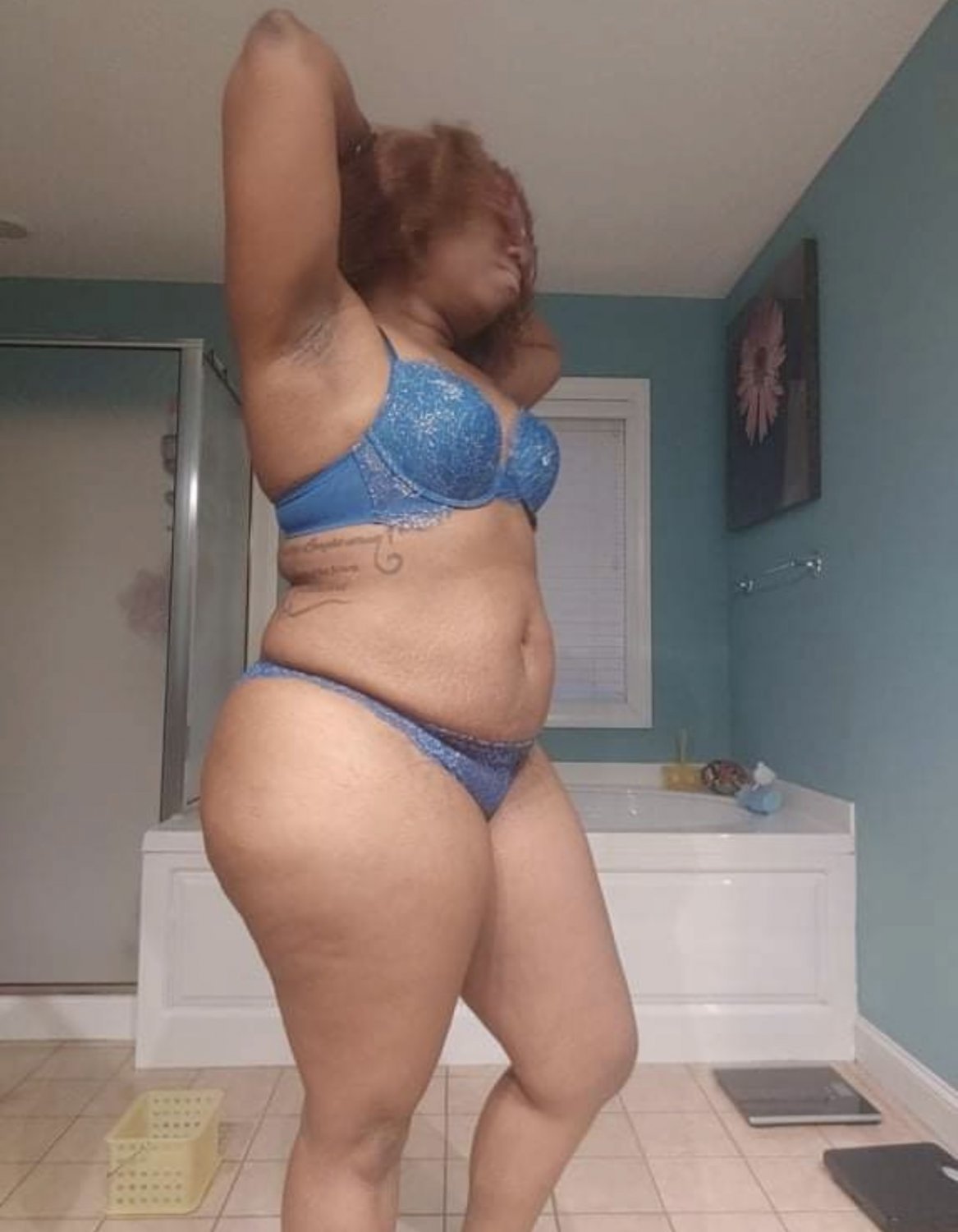 Sexy thicc slut wants to be exposed #PsCcNvr7